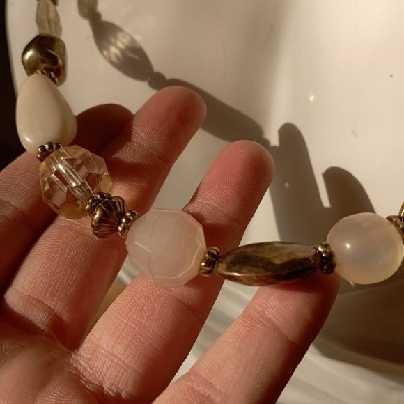 Off White and Brass Necklace - Picture 6 of 17